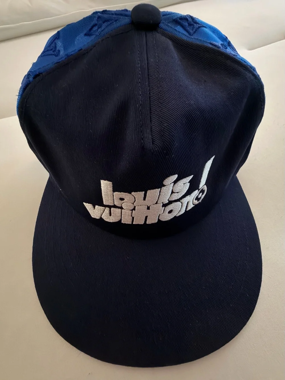 Louis Vuitton bold clean
